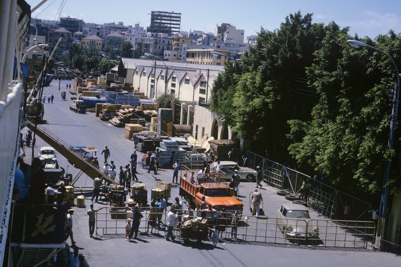 60-Quayside- leaving Beirut